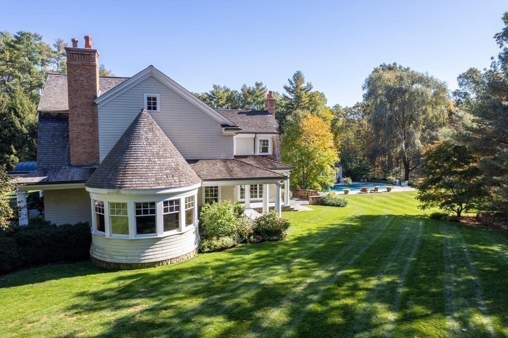 206 Claybrook Road Dover, MA 02030 - Photo 5 of 41