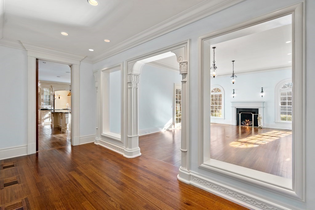 206 Claybrook Road Dover, MA 02030 - Photo 9 of 41