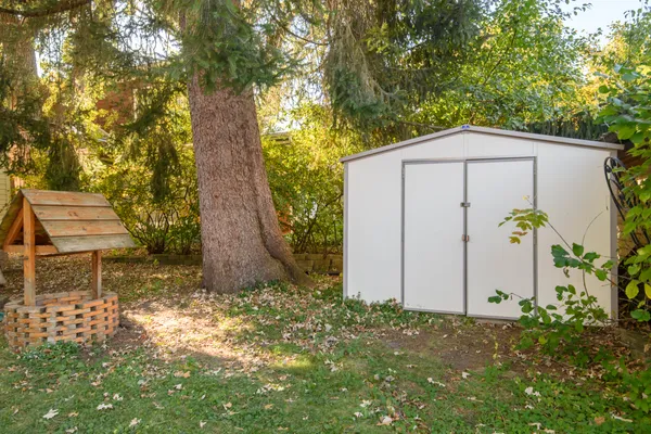 $825,000 | W969 Miramar Drive, East Troy, WI 53120