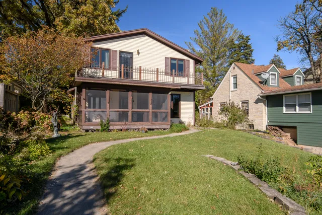 $850,000 | W969 Miramar Drive, East Troy, WI 53120