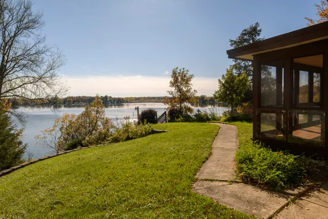 $850,000 | W969 Miramar Drive, East Troy, WI 53120