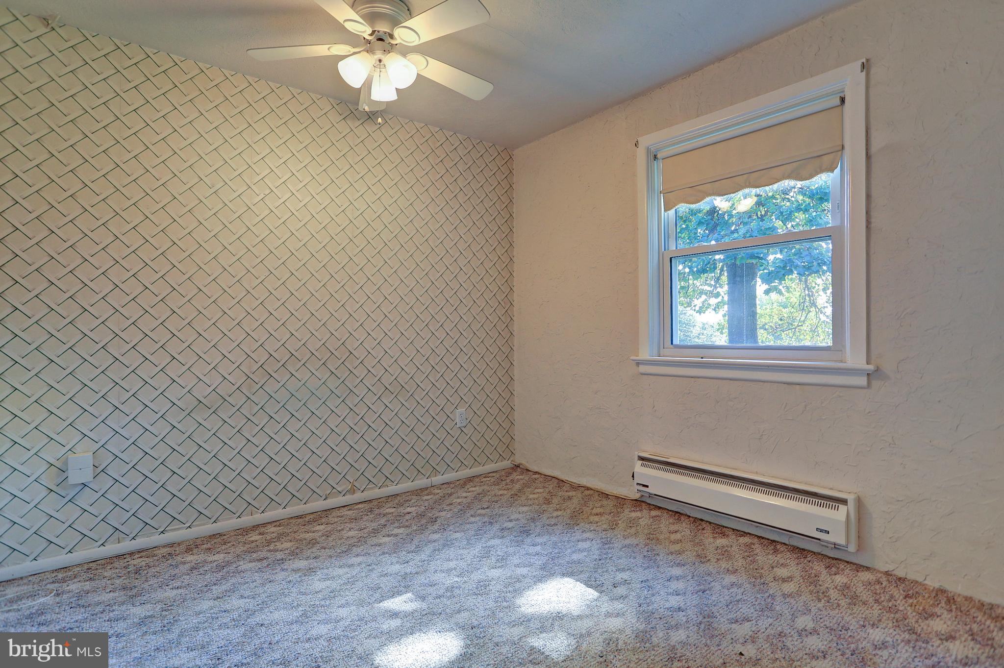 425 Corbin Road York, PA 17403 - Photo 29 of 49 an empty room with a window