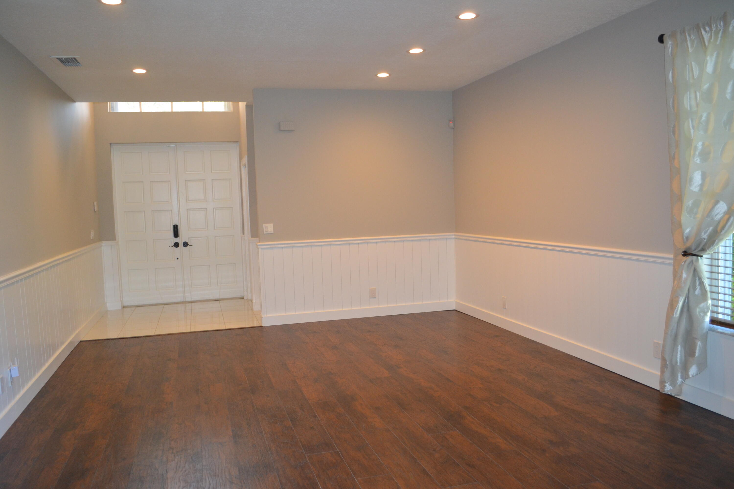 5732 Hamilton Way Boca Raton, FL 33496 - Photo 5 of 36 DSC_0071