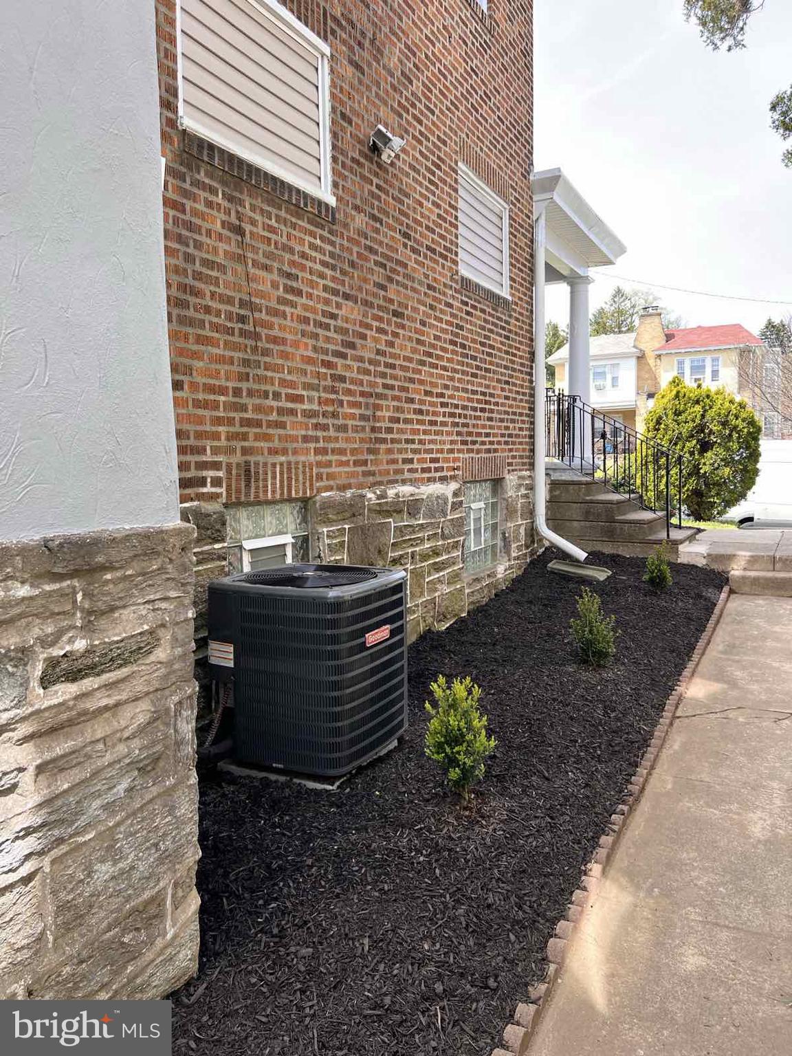 1010 East Rittenhouse Street Philadelphia, PA 19138 - Photo 4 of 43