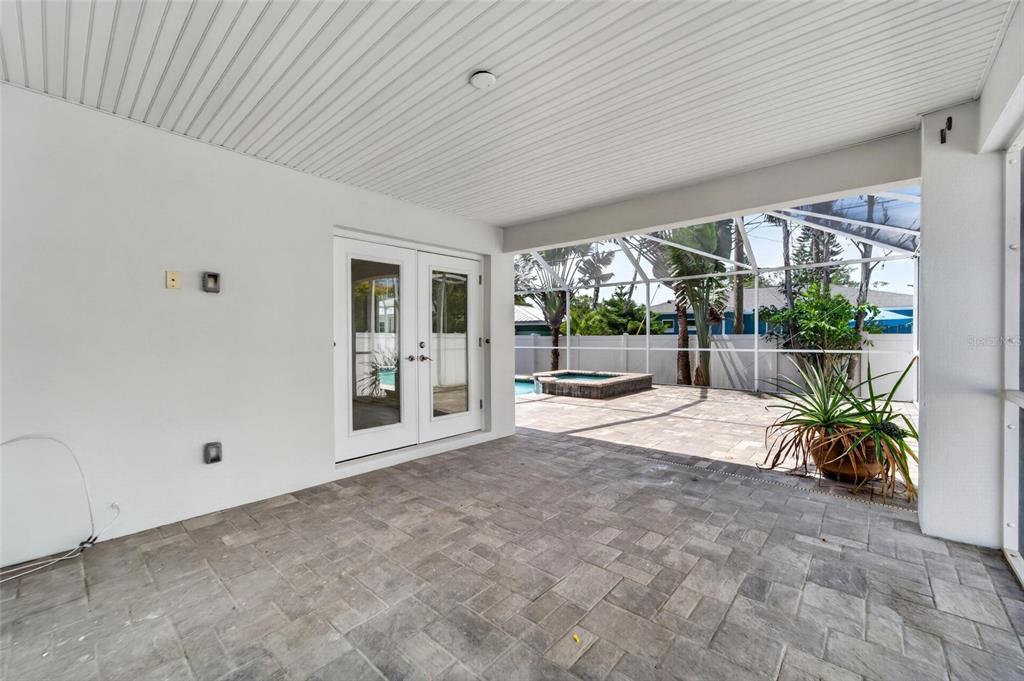 4810 Del Rio Way South Gulfport, FL 33711 - Photo 42 of 64