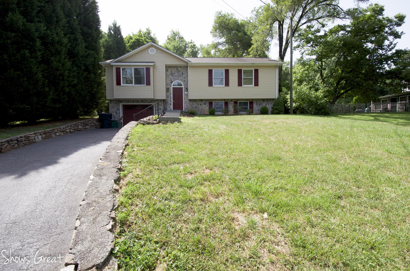 2726 Grandin Road Southwest Roanoke, VA 24015 - Photo 44 of 45 DSC_0361