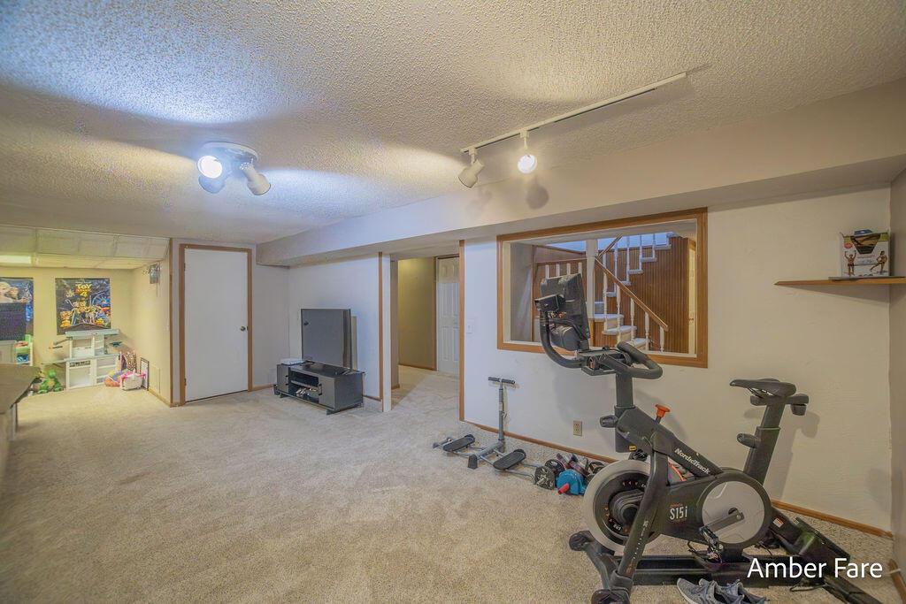 1508 Hendrick Road Muskegon, MI 49441 - Photo 27 of 42 3C6A8188-HDR