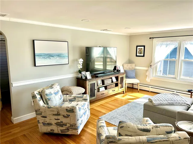 $3,800 | 83 Friendship Street, East Greenwich, RI 02818