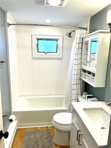 $3,500 | 83 Friendship Street, East Greenwich, RI 02818