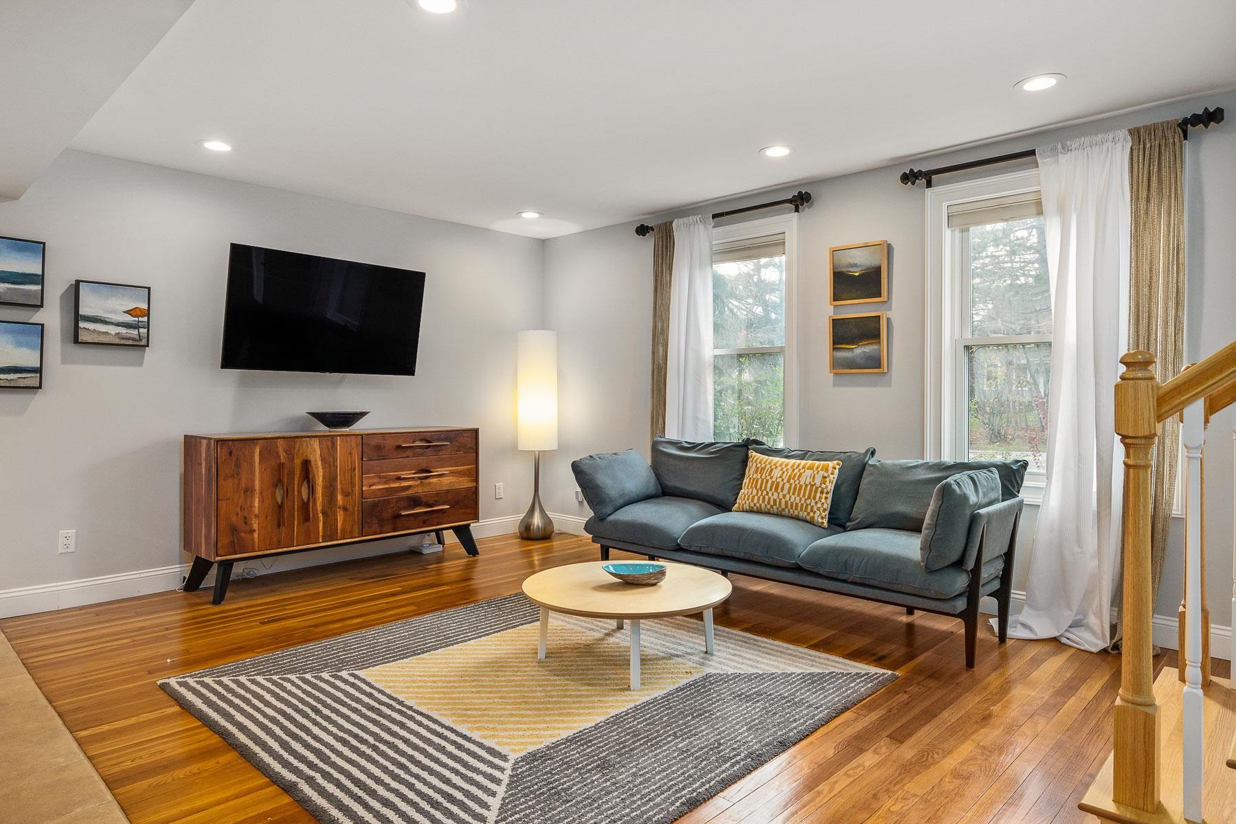 147 Post Road Greenland, NH 03840 - Photo 12 of 40