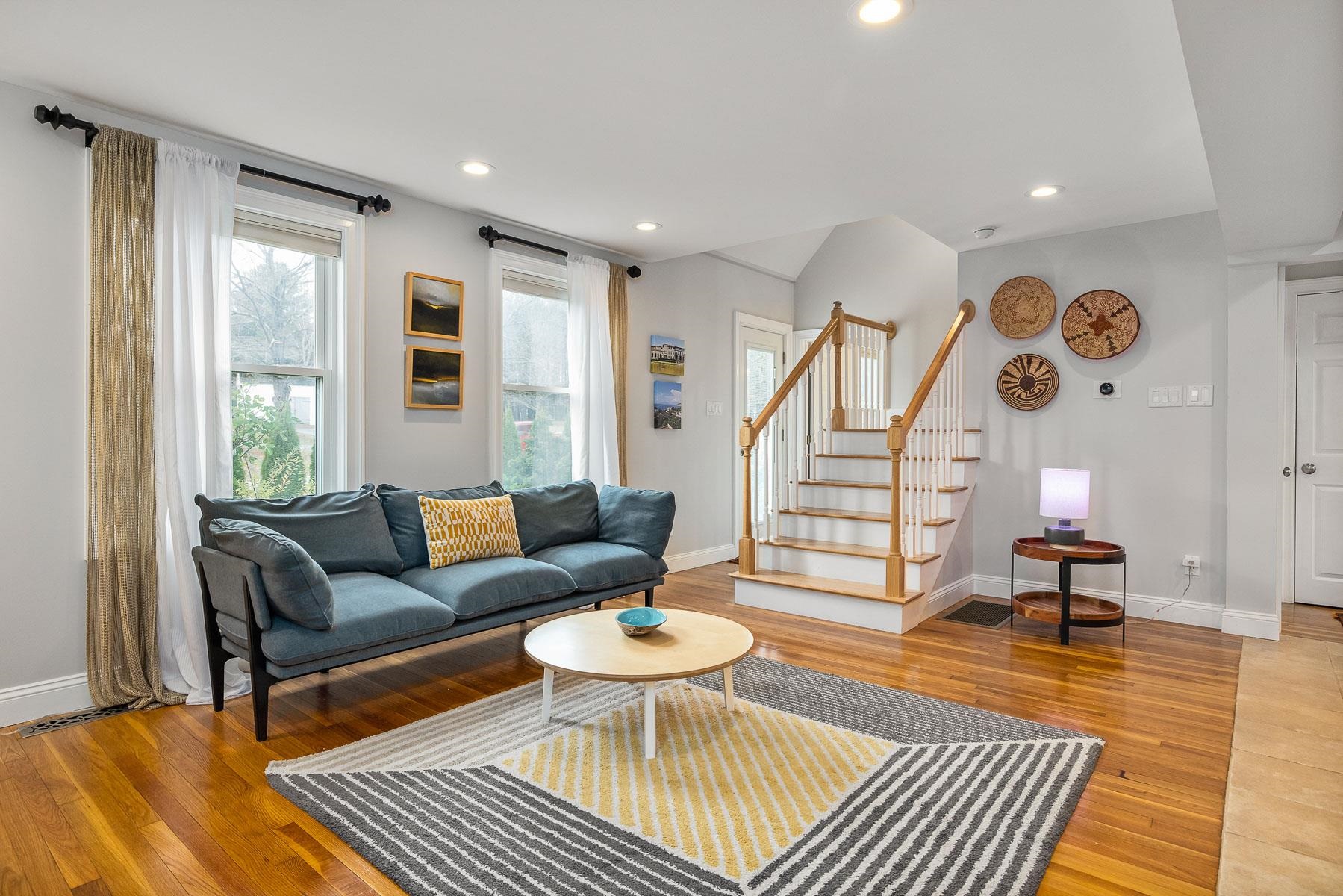 147 Post Road Greenland, NH 03840 - Photo 13 of 40