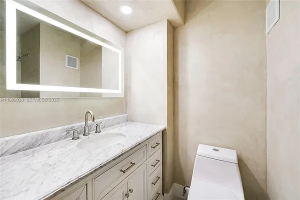 $3,600 | 9023 Northeast 4th Avenue Road, Unit 9023, Miami Shores, FL 33138