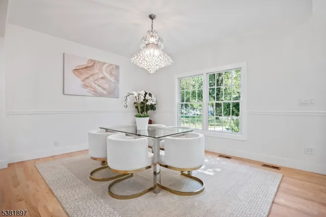 $1,448,880 | 10 Elmwood Court, Livingston, NJ 07039