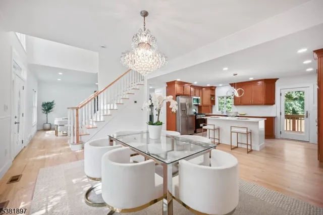 $1,448,880 | 10 Elmwood Court, Livingston, NJ 07039