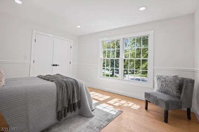 $1,448,880 | 10 Elmwood Court, Livingston, NJ 07039