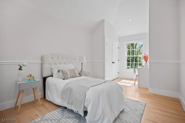 $1,448,880 | 10 Elmwood Court, Livingston, NJ 07039