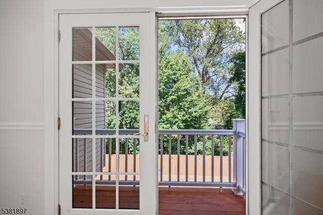 $1,448,880 | 10 Elmwood Court, Livingston, NJ 07039