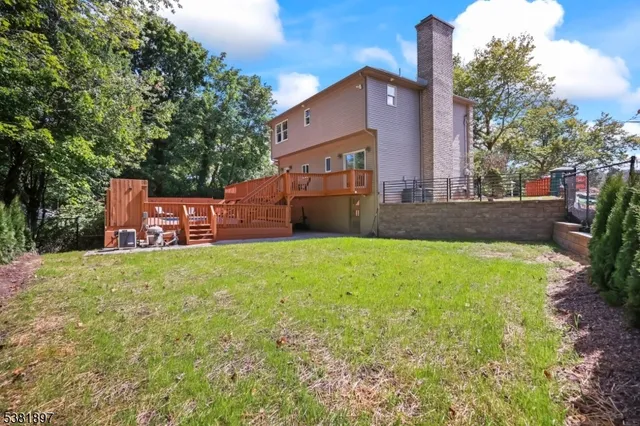 $1,448,880 | 10 Elmwood Court, Livingston, NJ 07039