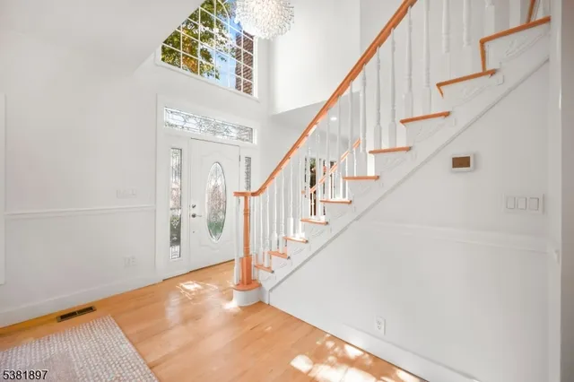 $1,448,880 | 10 Elmwood Court, Livingston, NJ 07039