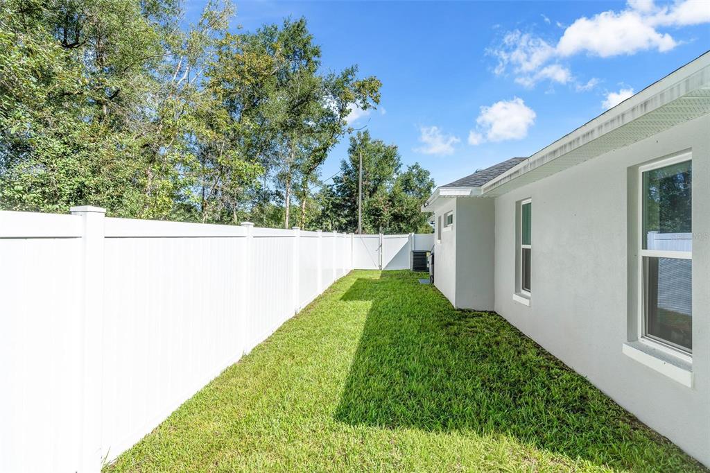 8878 Southwest 133rd Ln Road Ocala, FL 34473 - Photo 38 of 42 Gallery Image 38