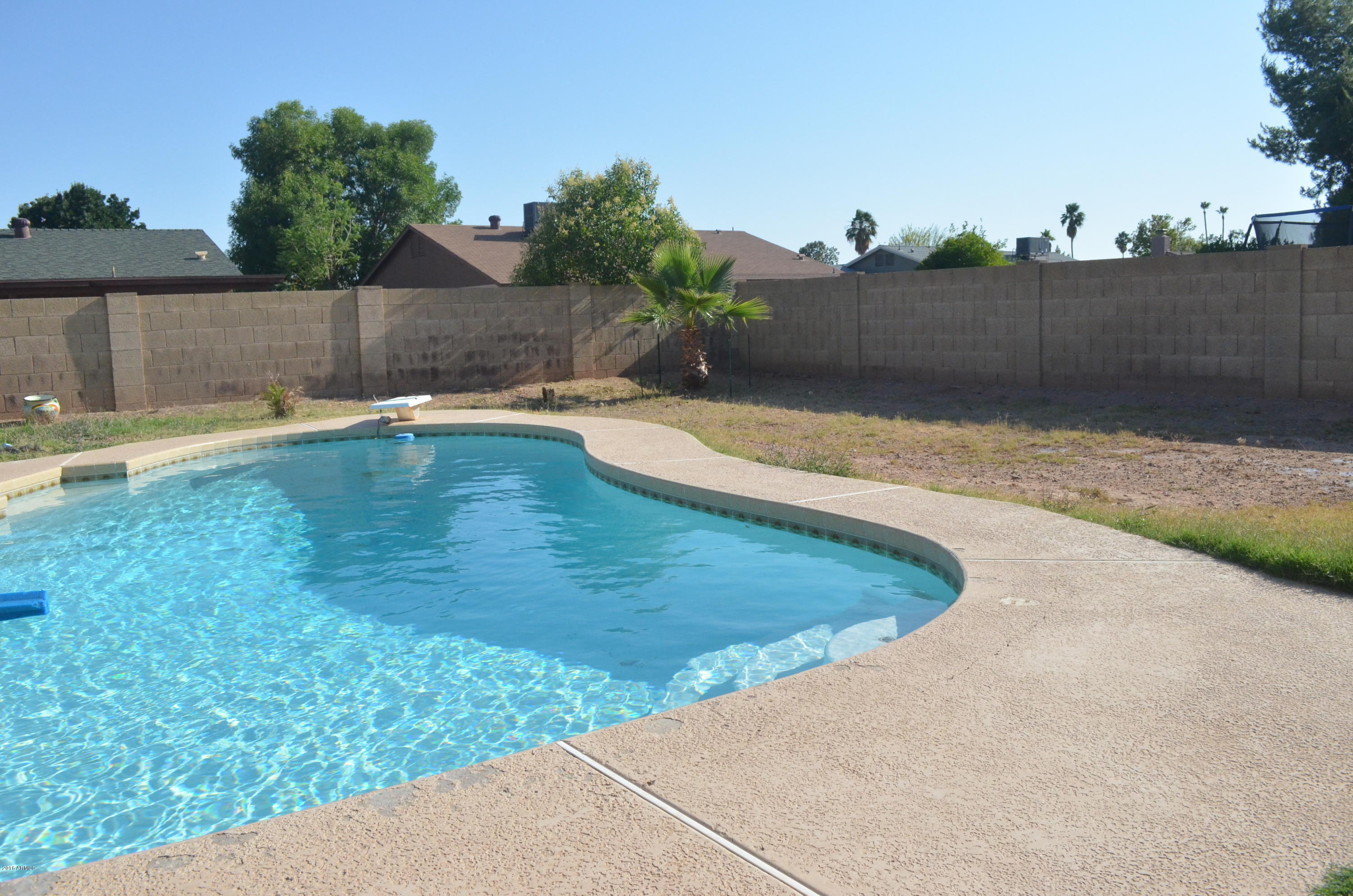 2823 West Wagoner Road Phoenix, AZ 85053 - Photo 9 of 10 DSC_0747