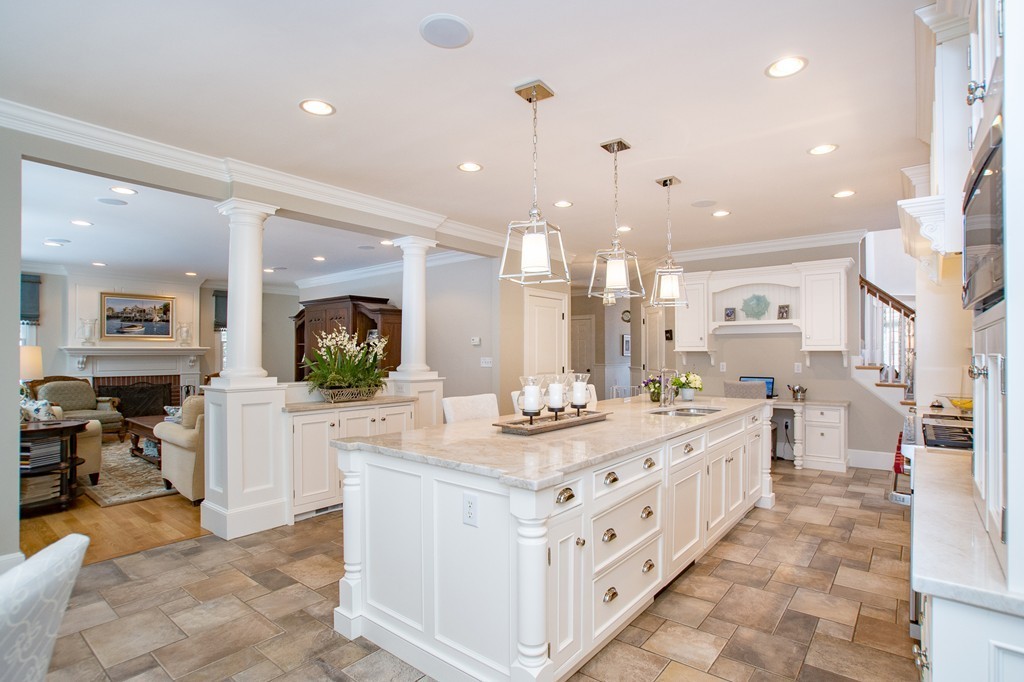 36 Minuteman Road Medfield, MA 02052 - Photo 5 of 30 Gallery Image 5