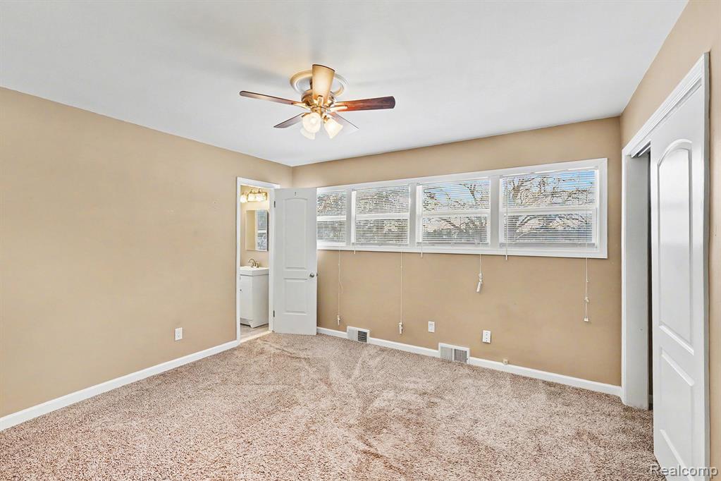 835 East Square Lake Road Troy, MI 48085 - Photo 12 of 32 Gallery Image 12