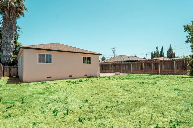 $389,999 | 2417 Louise Avenue, Ceres, CA 95307