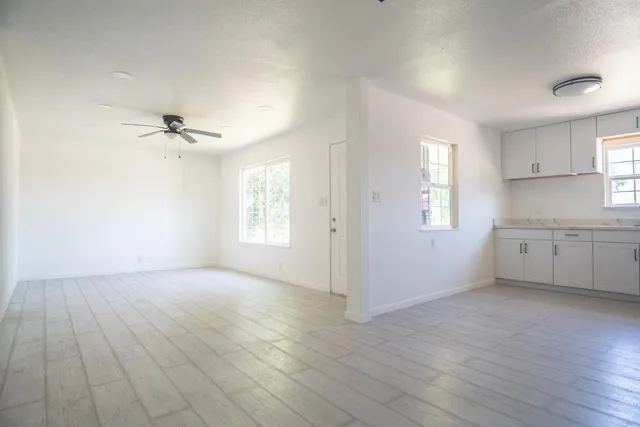 $389,999 | 2417 Louise Avenue, Ceres, CA 95307