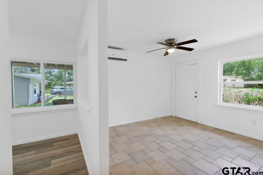 327 Randolph Street Lone Star, TX 75668 - Photo 4 of 26