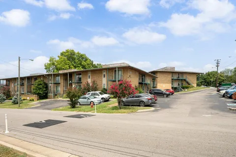 $700,000 | 555 North Dupont Avenue, Madison, TN 37115