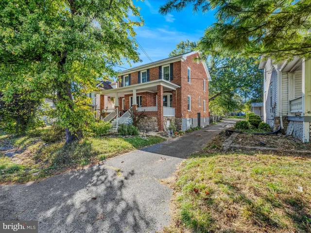 $2,500 | 9872 Winchester Avenue, Bunker Hill, WV 25413