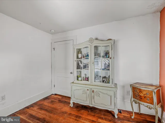 $2,500 | 9872 Winchester Avenue, Bunker Hill, WV 25413