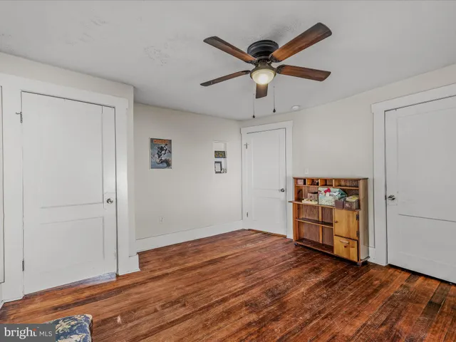 $2,500 | 9872 Winchester Avenue, Bunker Hill, WV 25413