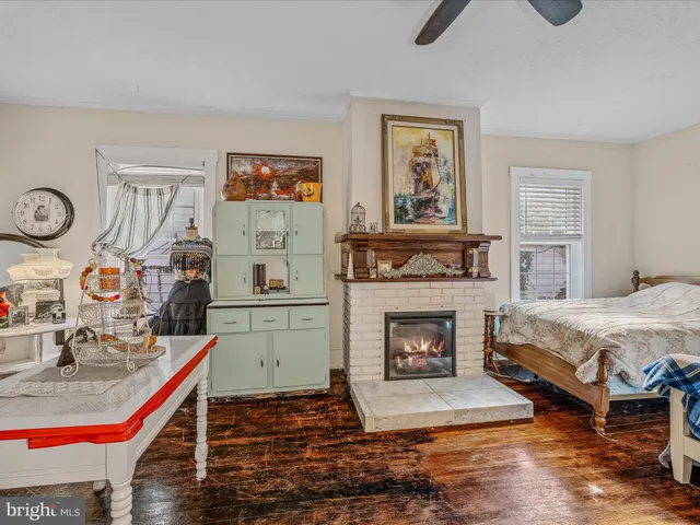 $2,500 | 9872 Winchester Avenue, Bunker Hill, WV 25413