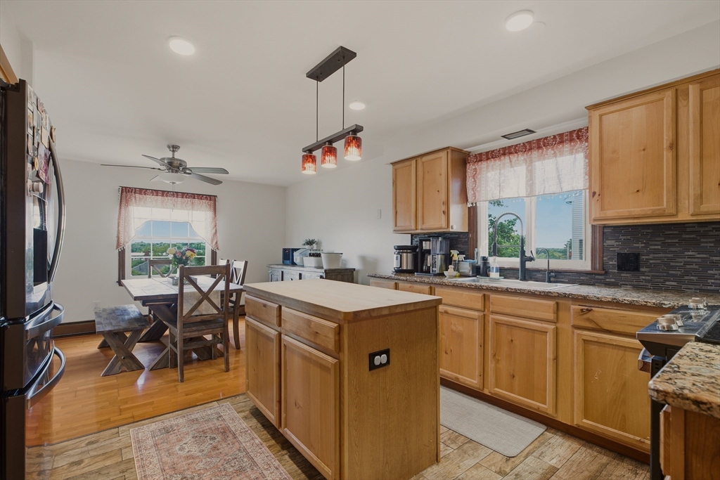 88 Jones Street Fall River, MA 02720 - Photo 10 of 39