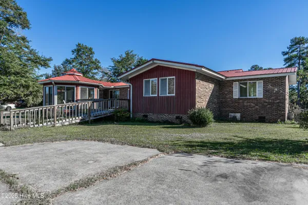 $200,000 | 62 Pine Top Lane, Whiteville, NC 28472