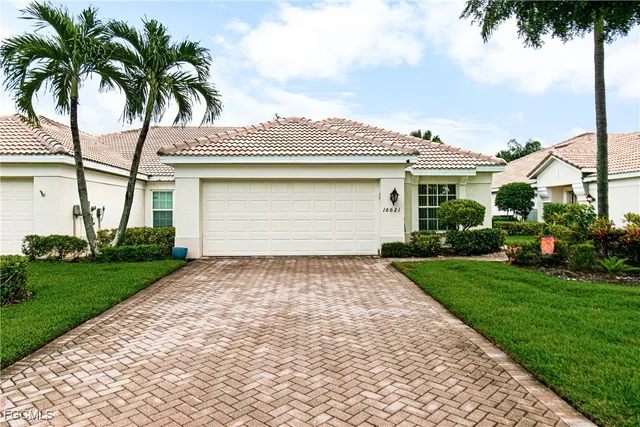 $435,000 | 10021 Colonial Country Club Boulevard, Fort Myers, FL 33913