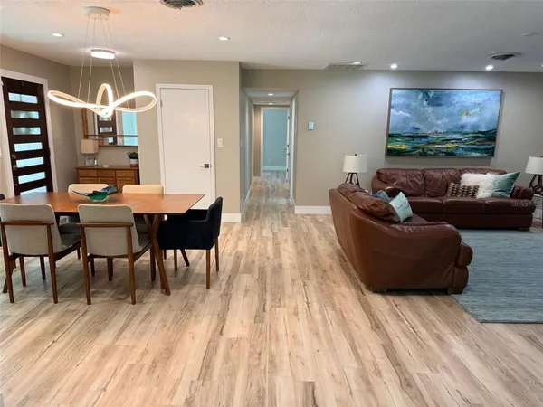$1,100,000 | 921 North Thistle Lane, Maitland, FL 32751