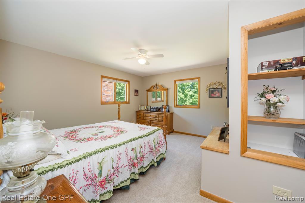 8077 Avoca Road Avoca, MI 48006 - Photo 23 of 65