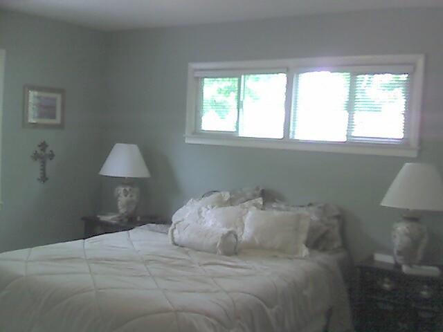 3358 Riverside Drive Anderson, CA 96007 - Photo 2 of 10 Master Bedroom
