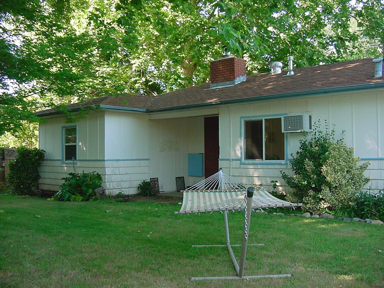 3358 Riverside Drive Anderson, CA 96007 - Photo 9 of 10 Backyard