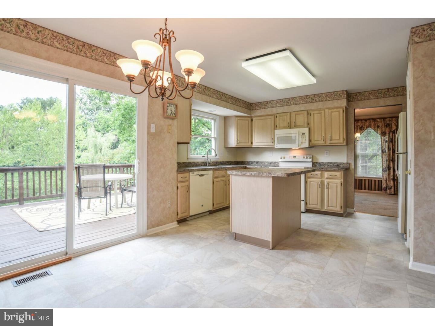 323 Edinburgh Road Chadds Ford, PA 19317 - Photo 11 of 24 Gallery Image 11