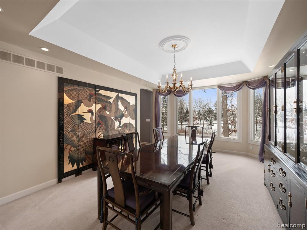 4880 Dow Ridge Road West Bloomfield, MI 48324 - Photo 7 of 34