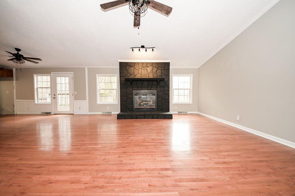 62 Peden Road Crandall, GA 30711 - Photo 9 of 37 DSC_1021