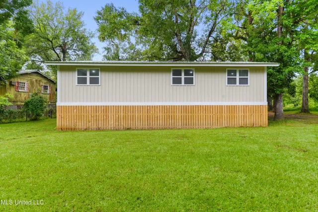 $249,000 | 2109 Pascagoula River Drive, Lucedale, MS 39452