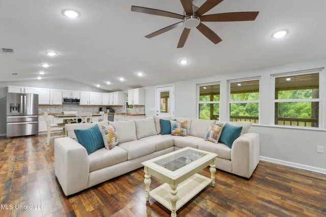 $249,000 | 2109 Pascagoula River Drive, Lucedale, MS 39452