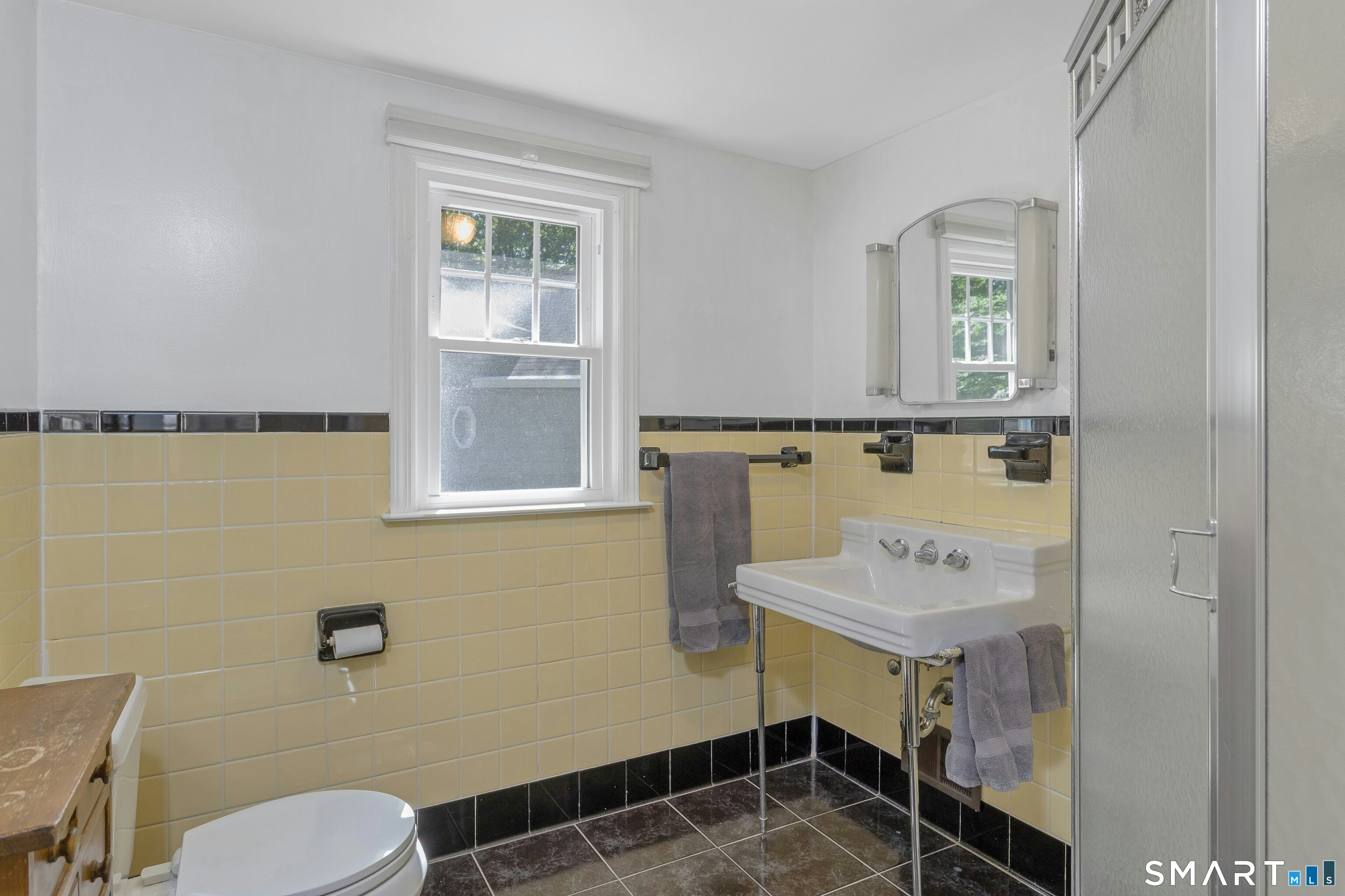 65 Barrows Road Easton, CT 06612 - Photo 33 of 38 Second Floor Full Bath with Stall Shower