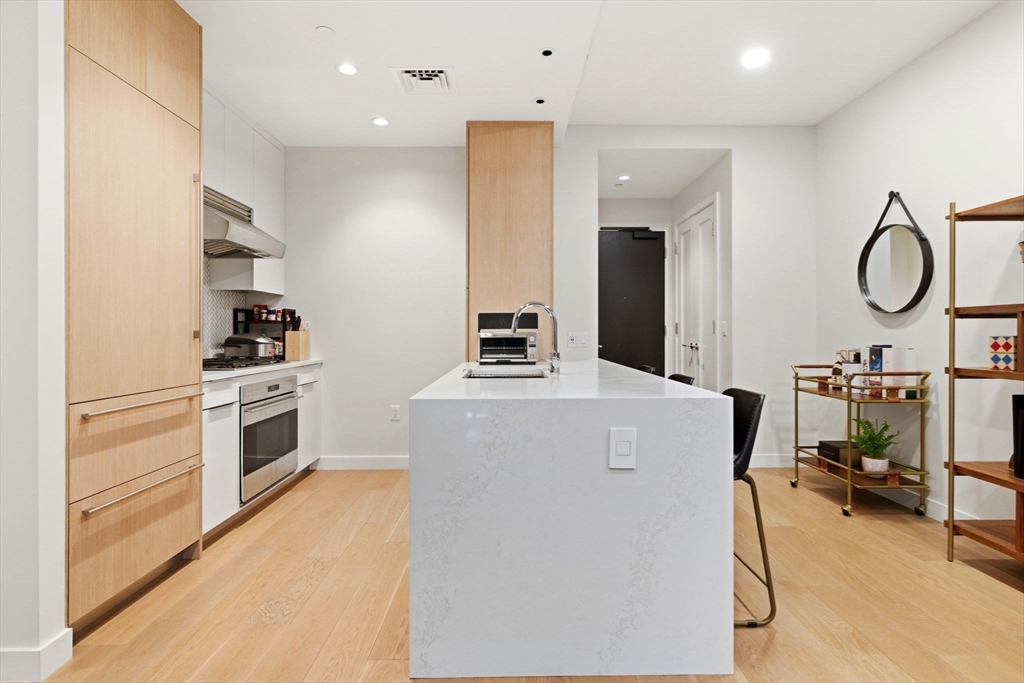 188 Brookline Avenue, Unit 23I Boston, MA 02215 - Photo 5 of 25