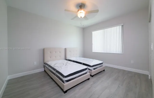 $5,000 | 4024 Southwest 52nd Street, Dania Beach, FL 33314